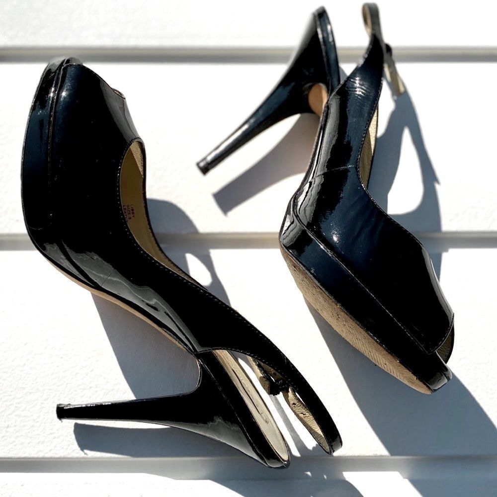 BCBG Max Azria 'Libby' Patent Leather Pumps EUC 8